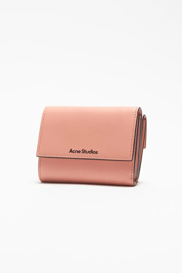 Acne Studios Trifold Leather Wallet Salmon Pink Men Small Leather Goods Acne Studios Trifold Leather Wallet Salmon Pink Men Small Leather Goods