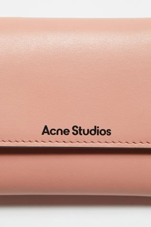 Acne Studios Trifold Leather Wallet Salmon Pink Men Small Leather Goods Acne Studios Trifold Leather Wallet Salmon Pink Men Small Leather Goods