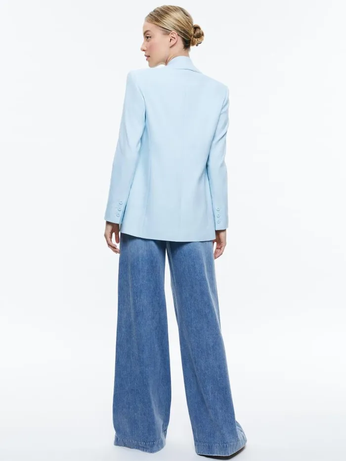 Alice Olivia DENNY NOTCH COLLAR LINEN BOYFRIEND BLAZER Spring Sky Women Jackets Coats