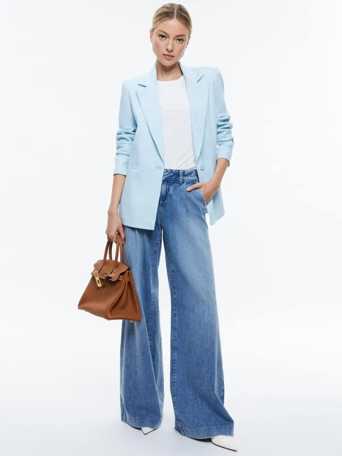 Alice Olivia DENNY NOTCH COLLAR LINEN BOYFRIEND BLAZER Spring Sky Women Jackets Coats