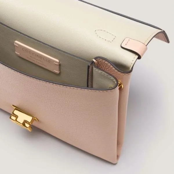Arlettis Mini Rosette Women Coccinelle Clutch