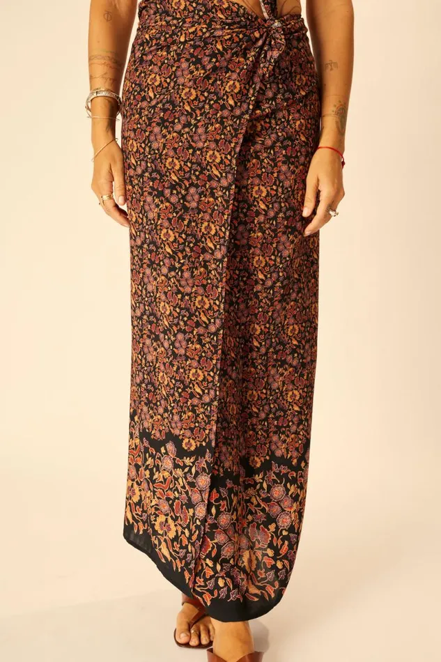 Bottoms Shop Natalie Martin SARONGSCARF Petite Fleur Noire