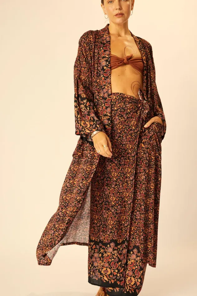 Bottoms Shop Natalie Martin SARONGSCARF Petite Fleur Noire