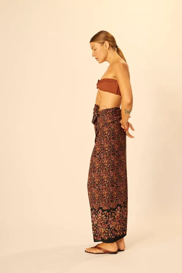 Bottoms Shop Natalie Martin SARONGSCARF Petite Fleur Noire
