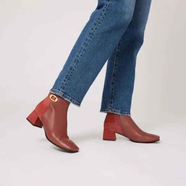 Coccinelle Chara Bimaterial Brandybrandy Women Coccinelle Boots And Ankle Boots