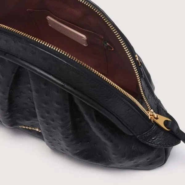 Coccinelle Cheek Ostrich Medium Noir Women Coccinelle Clutch Coccinelle Cheek Ostrich Medium Noir Women Coccinelle Clutch