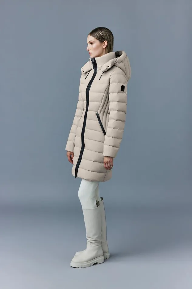 Downs and Jackets Women Mackage FARREN Agile360 Down Coat With Removable Hood Trench