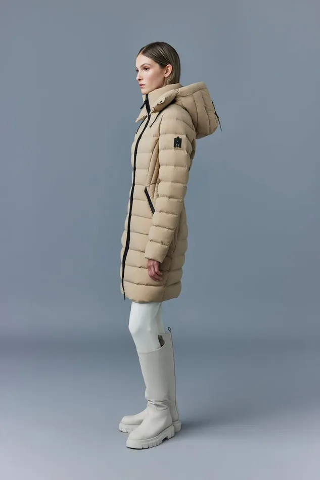 Downs and Jackets Women Mackage FARREN Agile360 Down Coat With Removable Hood Trench