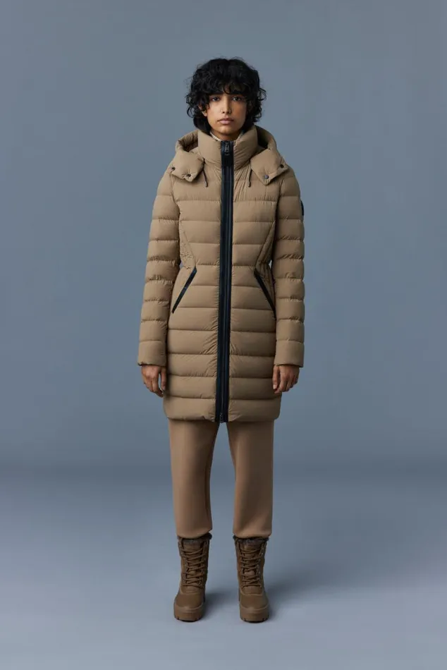 Downs and Jackets Women Mackage FARREN Agile360 Down Coat With Removable Hood Trench