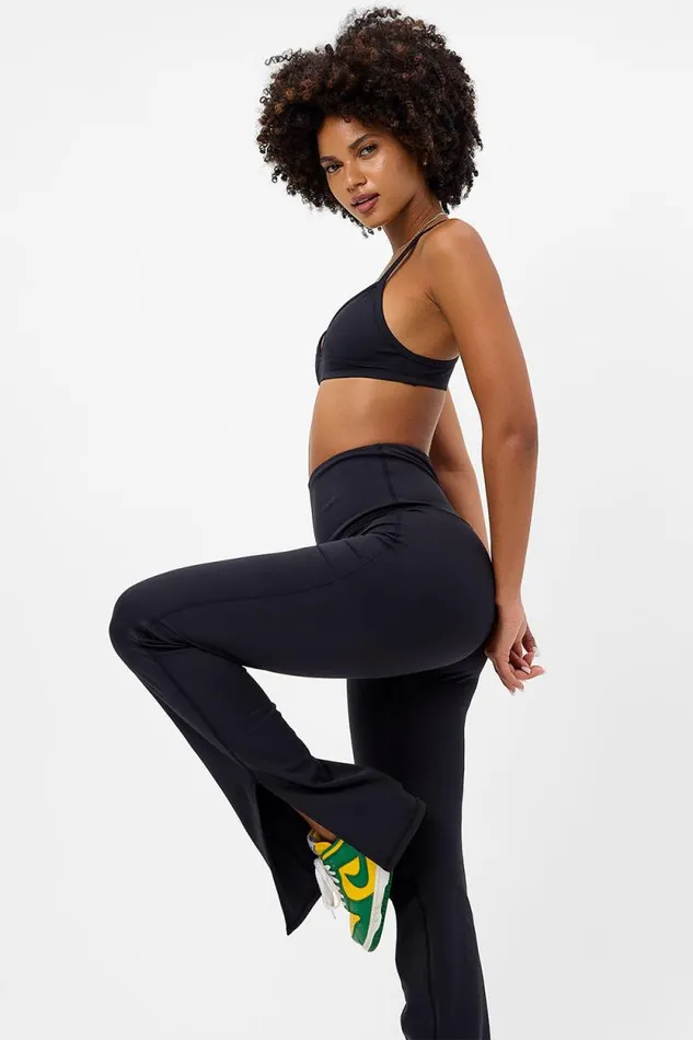 Frankies Bikinis Active Women Zippy Flare Legging Black