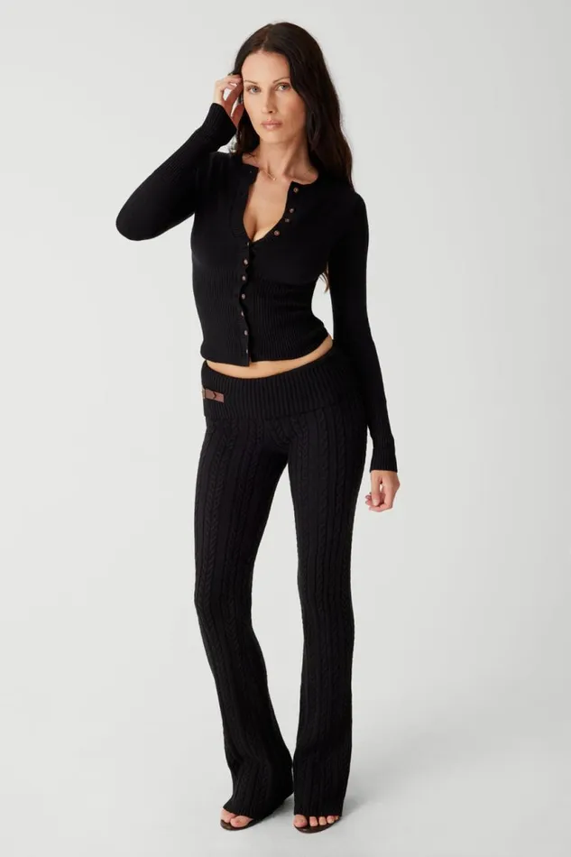 Frankies Bikinis Cloud Knits Women Fleur Cable Cloud Knit Pant Black