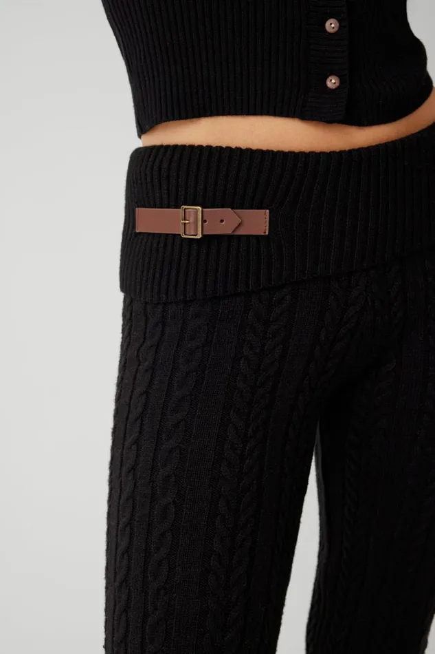 Frankies Bikinis Cloud Knits Women Fleur Cable Cloud Knit Pant Black
