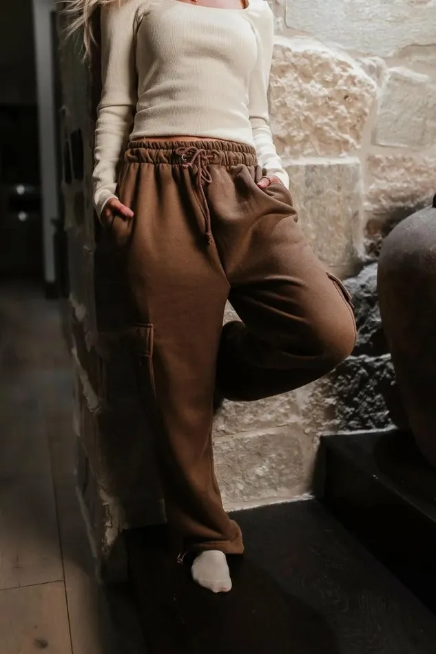 Joanna Cargo Sweatpants In Mocha Mocha Women Bohme Pants
