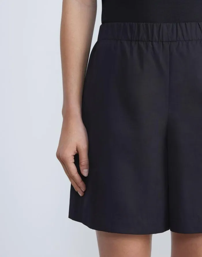 Lafayette 148 New York Organic Cotton Poplin Riverside Short Black Ready To Wear Pants and Shorts