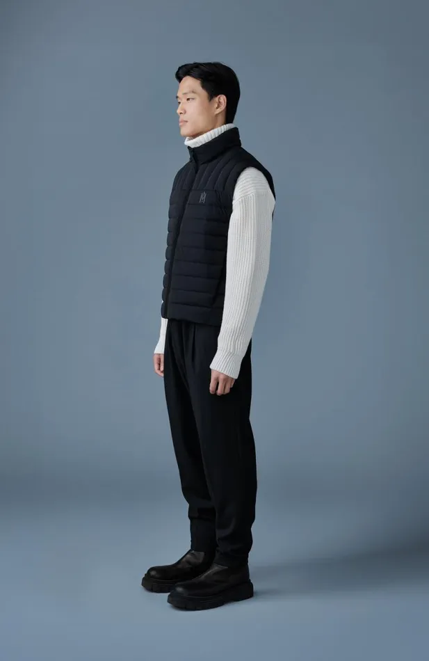Light Down Jackets Men Mackage TITUS Perpendicular Channel Quilt Down Vest Black Light Down Jackets Men Mackage TITUS Perpendicular Channel Quilt Down Vest Black