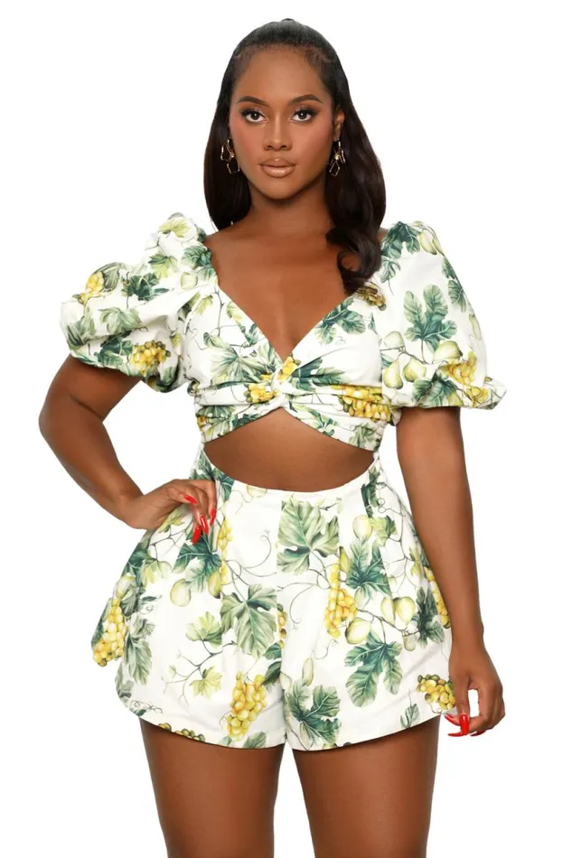 Lilly039s Kloset Jumpsuits and Rompers Women On The Vine Flirty Romper White Multi