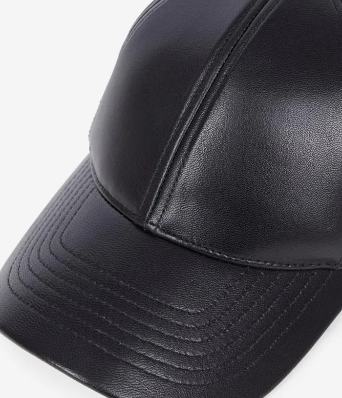 Men Black Leather Cap THE KOOPLES Hats and Scarves