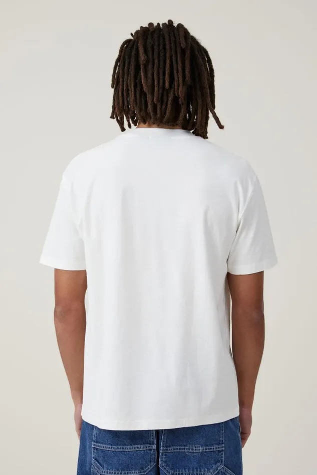 Men Graphic TShirts Cotton On Premium Loose Fit Music TShirt Lcn Bra Vintage Whitedr Drethe Chronic