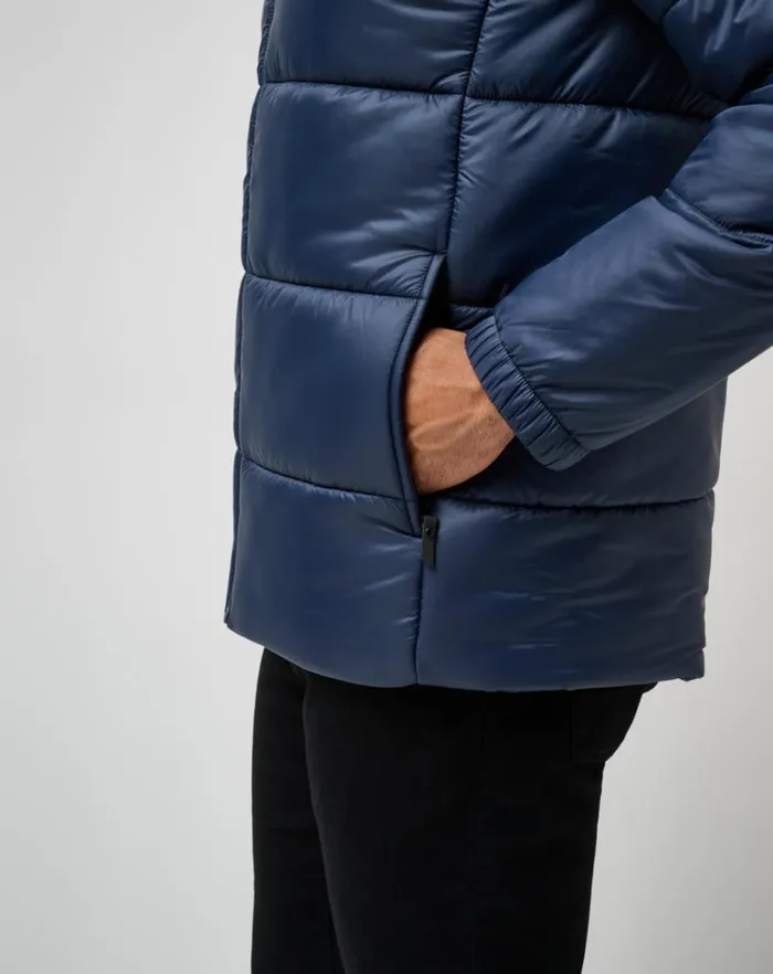 Men Jackets TravisMathew AVES TECH PUFFER JACKET Total Eclipse