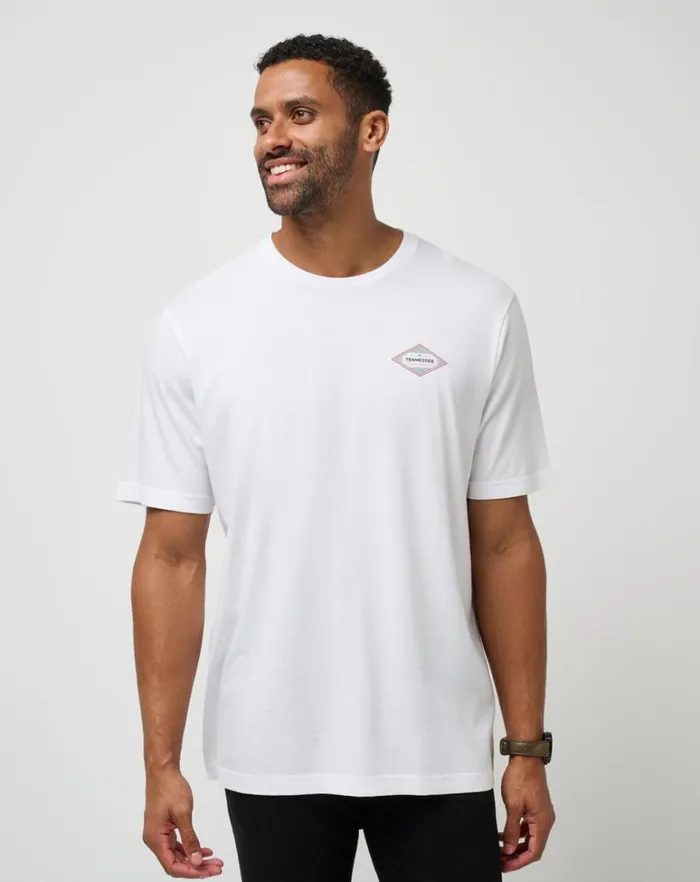Men Tees TravisMathew LOCAL COLOR TEE White