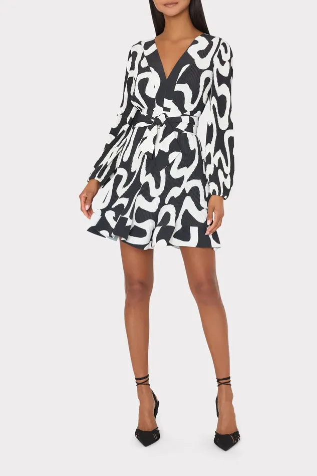 Milly Liv Ink Swirl Pleated Dress Blackwhite Women Dresses Milly Liv Ink Swirl Pleated Dress Blackwhite Women Dresses
