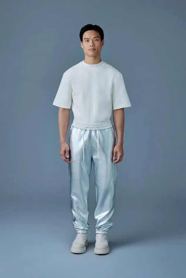 Pants and Shorts Men Mackage MARVINM Metallic Double Face Jersey Sweatpants Black Pants and Shorts Men Mackage MARVINM Metallic Double Face Jersey Sweatpants Black