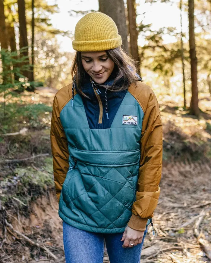 Passenger Clothing Ocean Recycled Insulated 12 Zip Jacket Deep Ocean Women Jackets