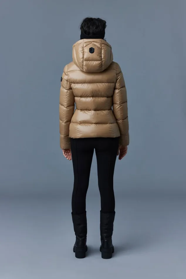 Puffers Women Mackage MADALYN Lustrous Light Down Jacket With Hood For Ladies White