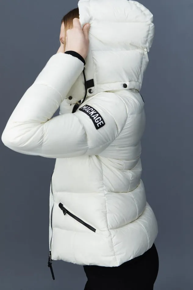 Puffers Women Mackage MADALYN Lustrous Light Down Jacket With Hood For Ladies White