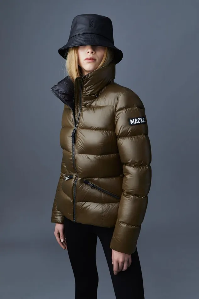 Puffers Women Mackage MADALYN Lustrous Light Down Jacket With Hood For Ladies White