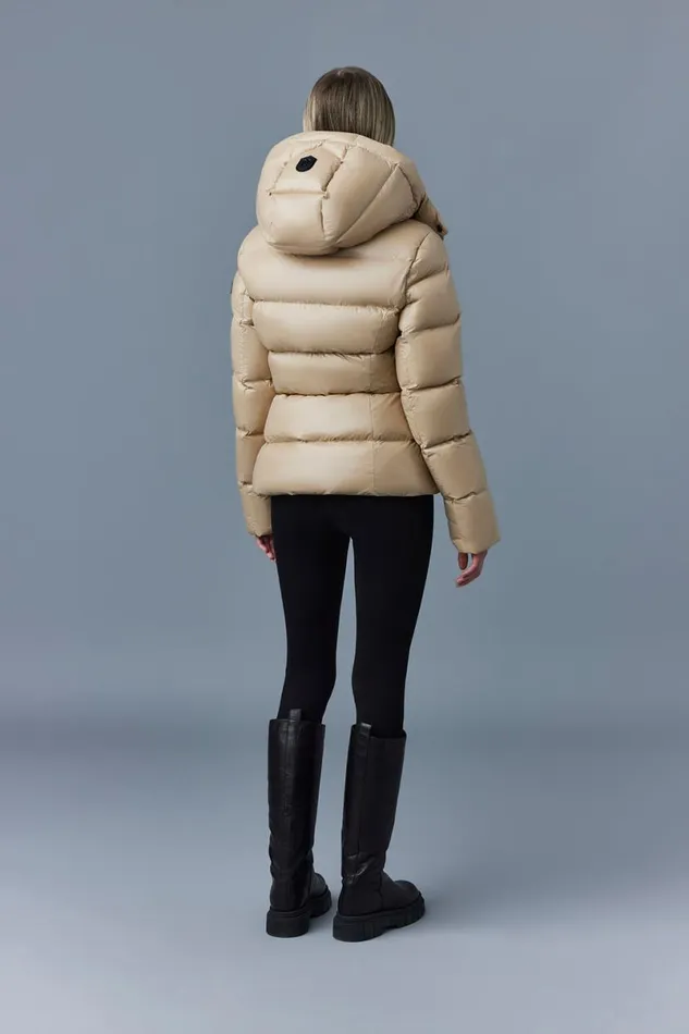 Puffers Women Mackage MADALYN Lustrous Light Down Jacket With Hood For Ladies White