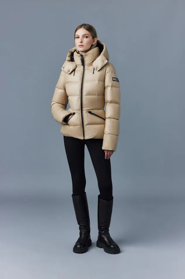 Puffers Women Mackage MADALYN Lustrous Light Down Jacket With Hood For Ladies White