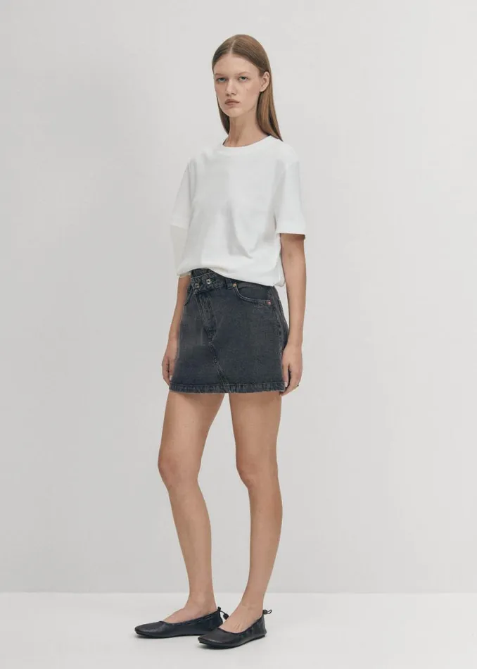 Skirts Women ALOHAS Boston Black Denim Skirt