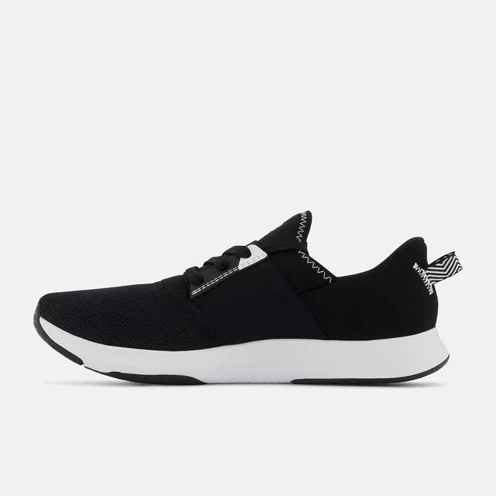 Women DynaSoft Nergize V3 Black With White New Balance Training Women DynaSoft Nergize V3 Black With White New Balance Training