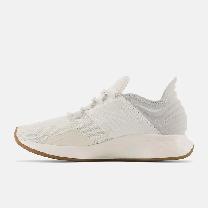 Women FRESH FOAM ROAV Paper White With Gum New Balance Running
