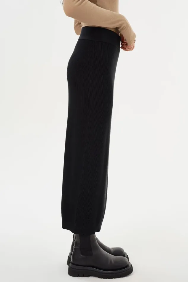 Women JILLIAN Knit Midi Skirt Black LAMARQUE Skirts