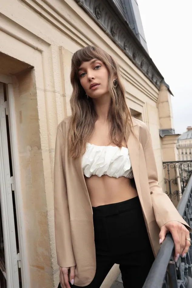 Women QUIRINA Leather Blazer Beige LAMARQUE Blazers